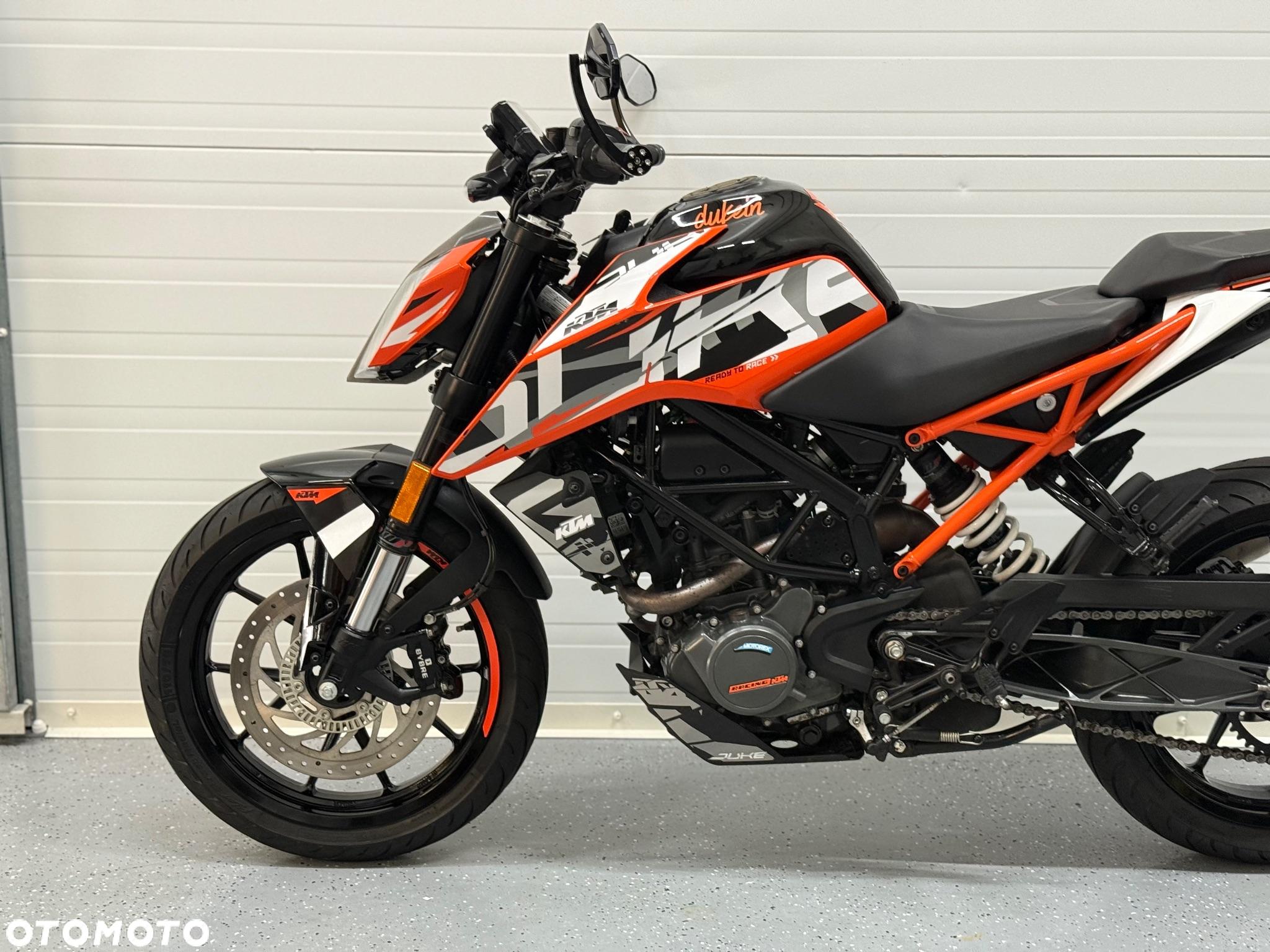 KTM Duke - 17
