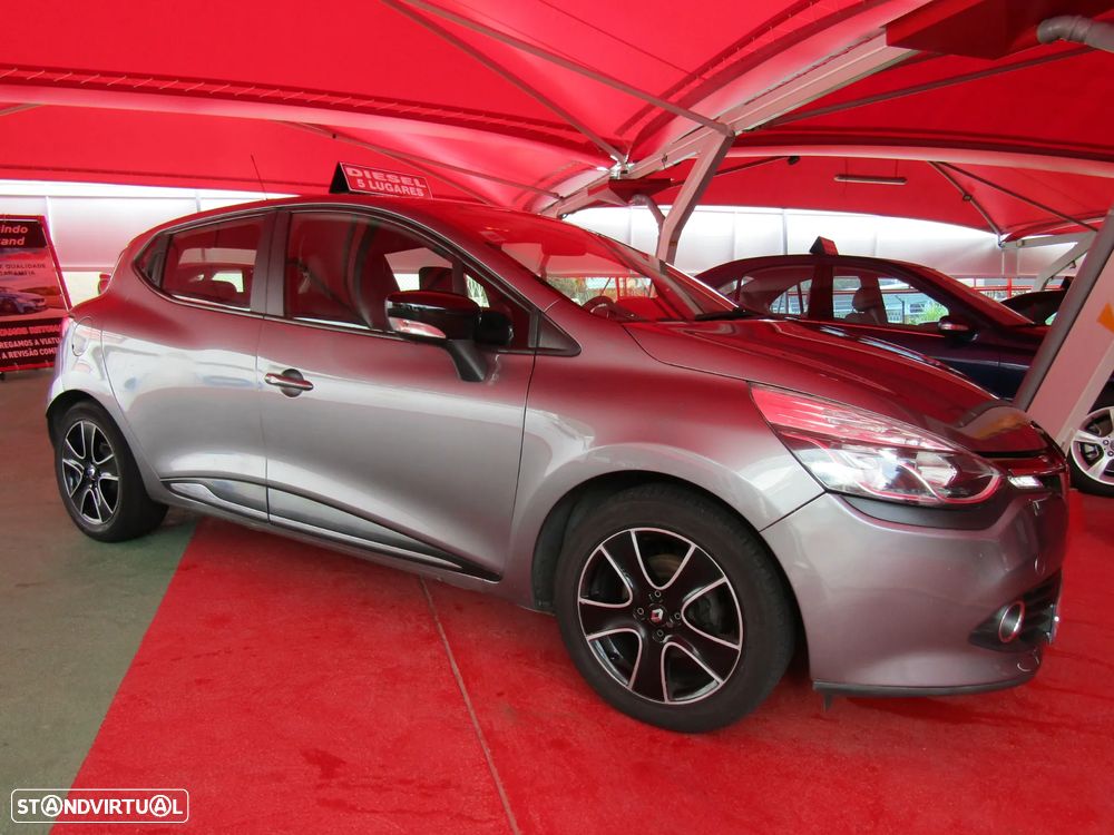 Renault Clio 1.5 dCi Dynamique S - 10