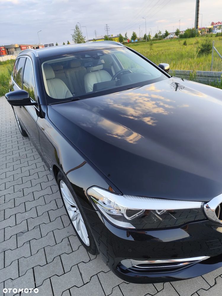 BMW Seria 5 520d Luxury Line - 10