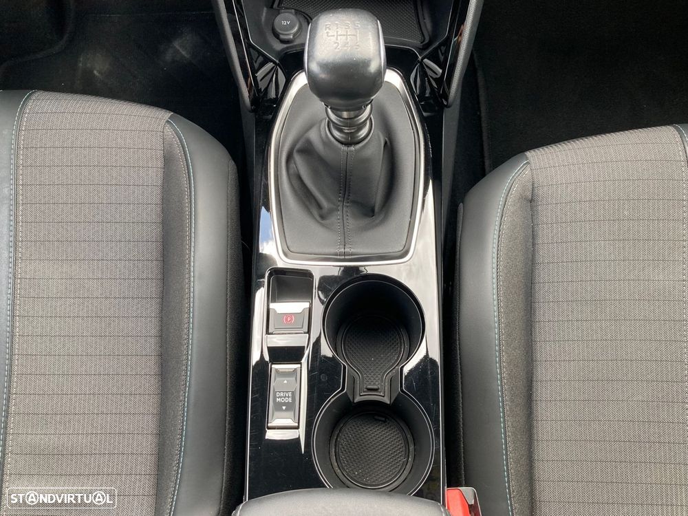 Peugeot 2008 1.2 PureTech Allure Pack - 18