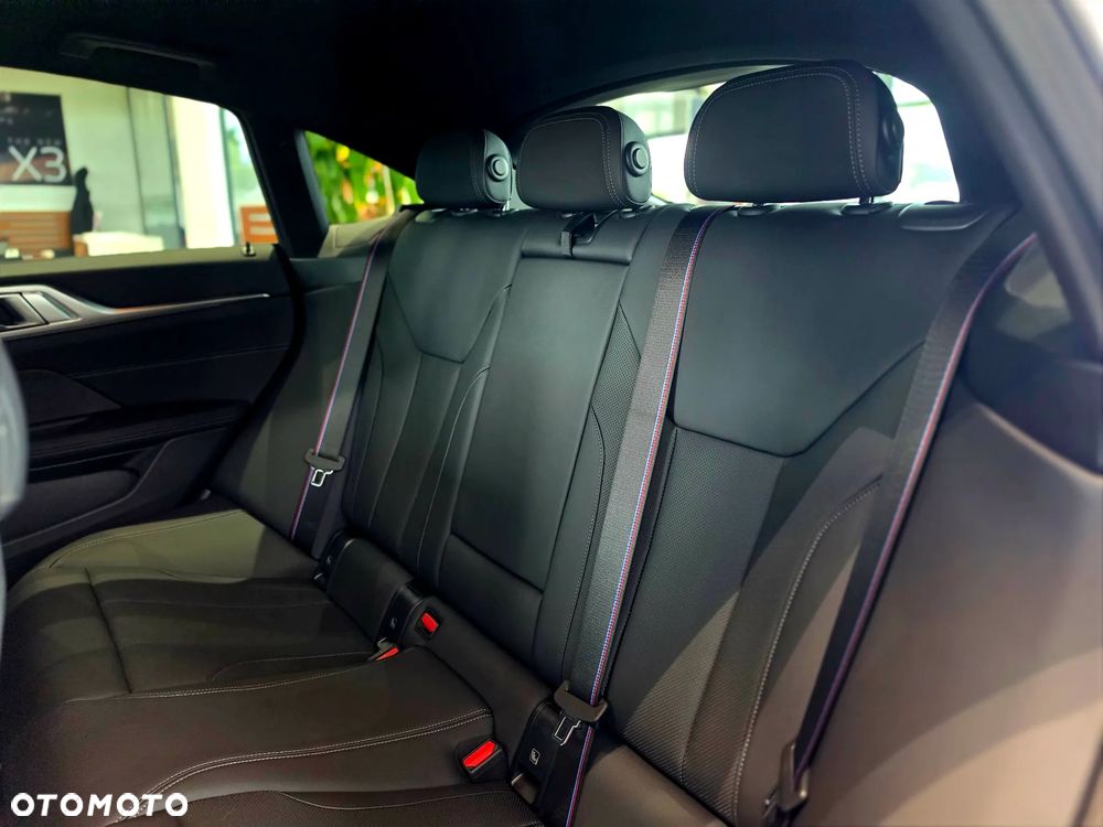 BMW Seria 4 420d xDrive mHEV M Sport - 27