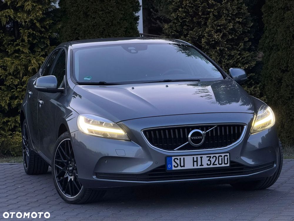 Volvo V40 D2 Drive-E Summum - 2
