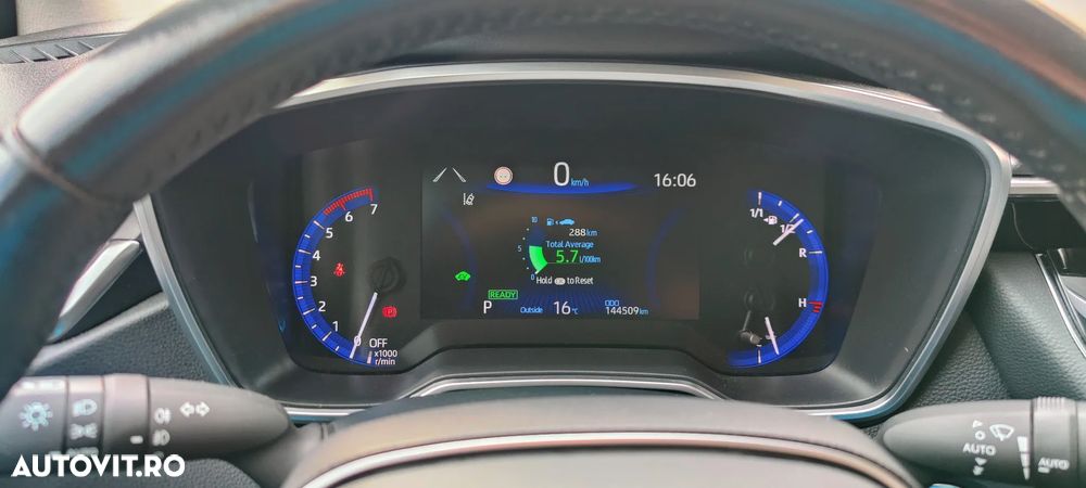 Toyota Corolla 1.8 HSD Dynamic - 5