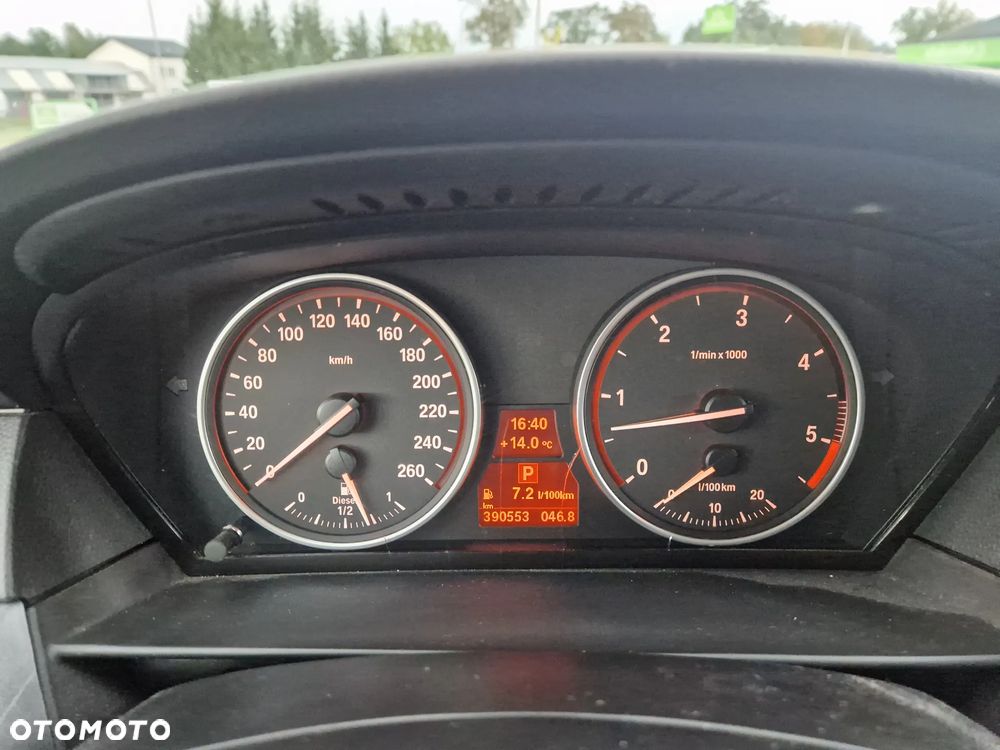 BMW Seria 5 - 14