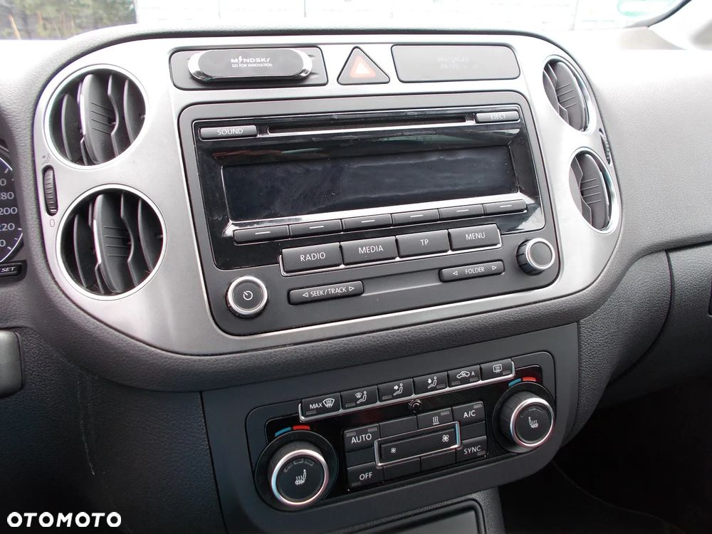Volkswagen Golf Plus 1.2 TSI MATCH - 22