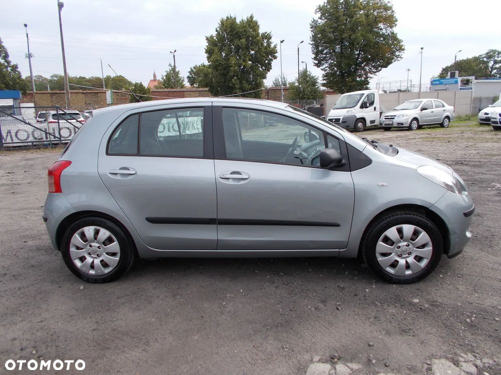 Toyota Yaris 1.0 VVT-i Style - 5