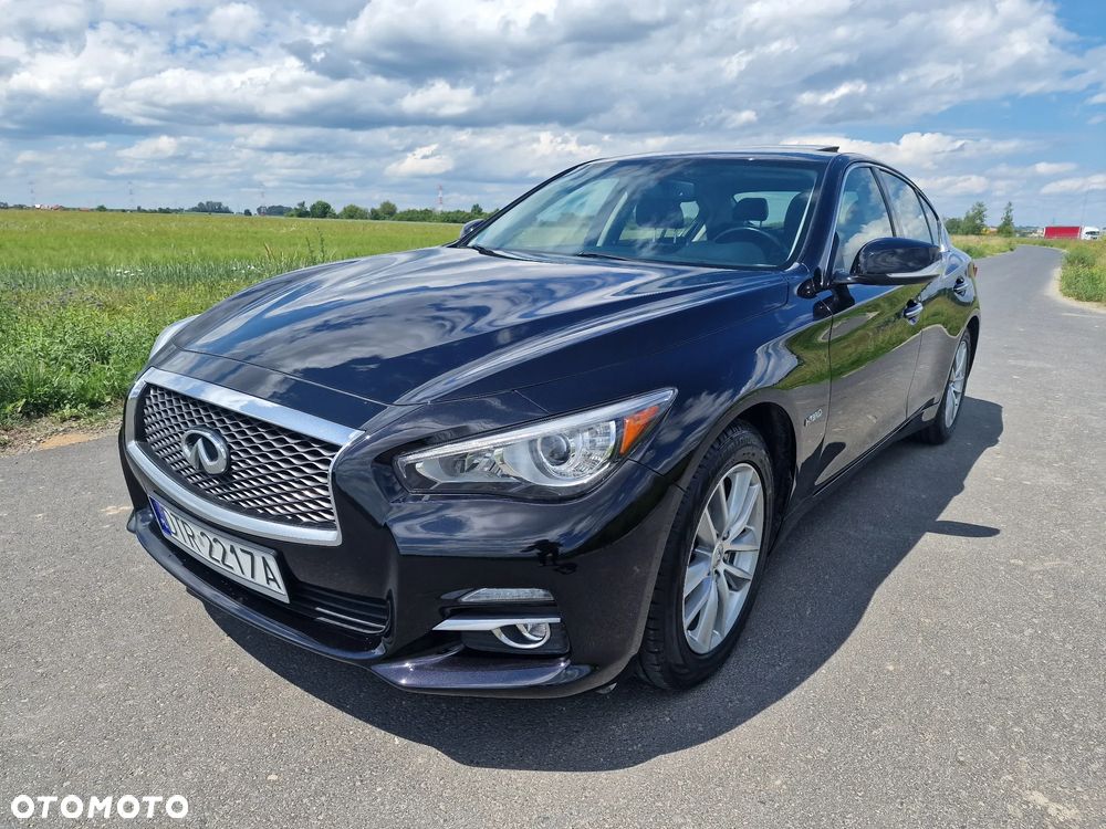 Infiniti Q50 AWD - 12
