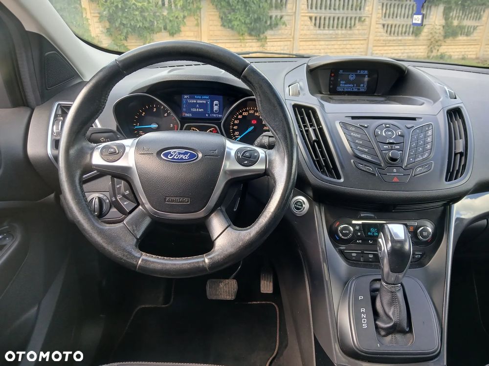Ford Kuga 2.0 TDCi 4x4 Titanium - 18