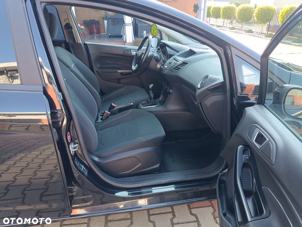 Ford Fiesta - 16