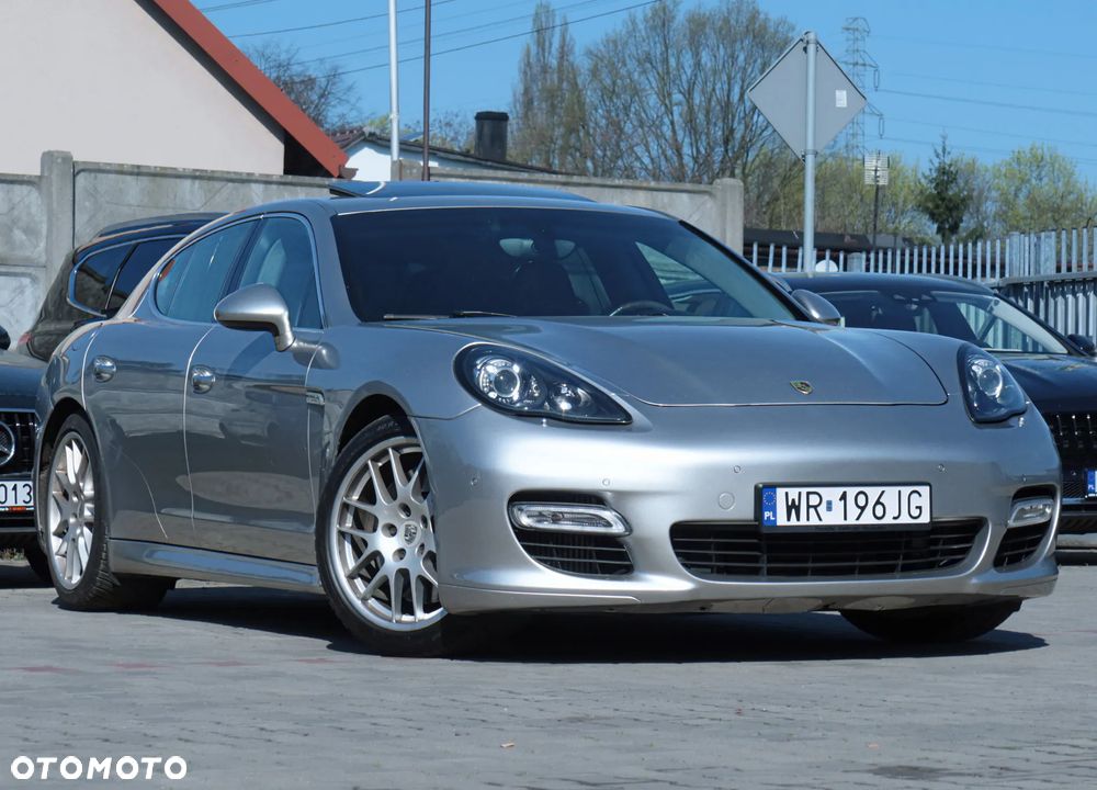 Porsche Panamera Turbo S PDK - 39