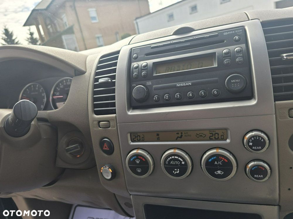 Nissan Pathfinder - 29