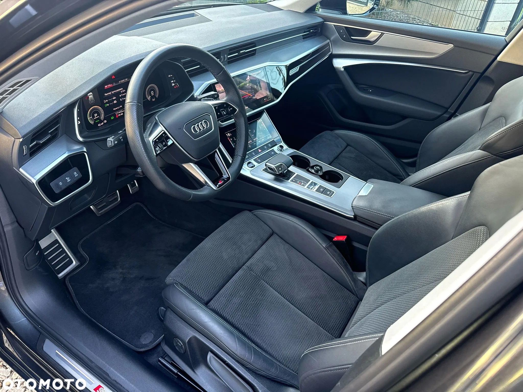 Audi A6 Avant 55 TFSI e quattro S tronic S line - 18