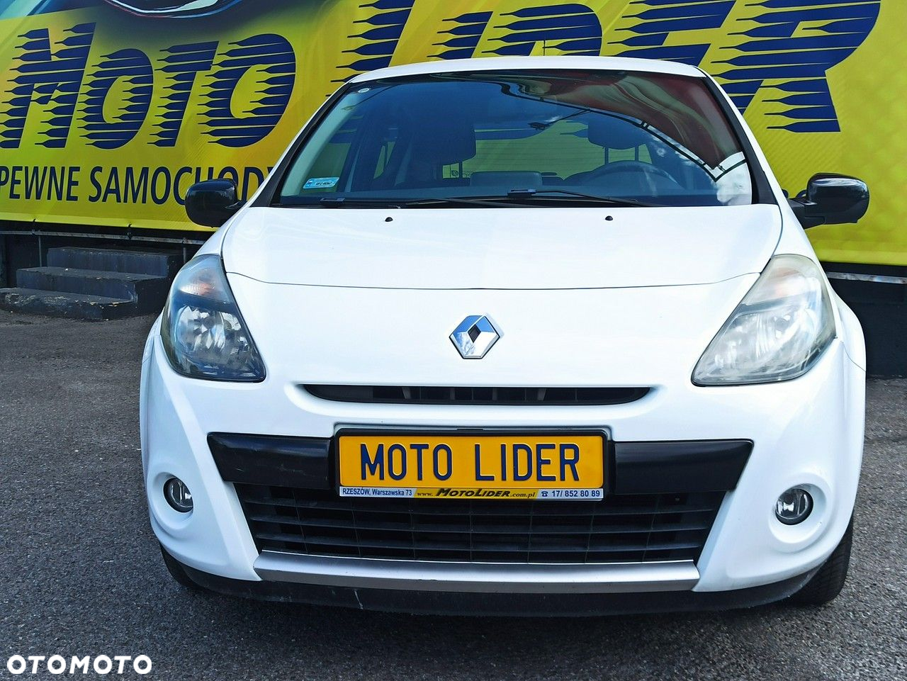 Renault Clio 1.2 16V 75 TomTom Edition - 2