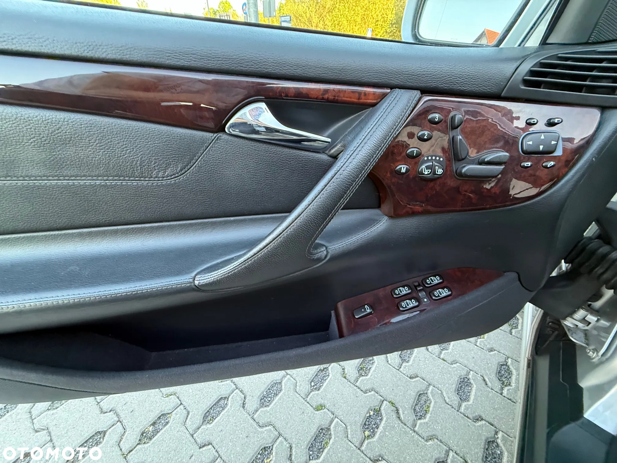 Mercedes-Benz CL 500 - 21