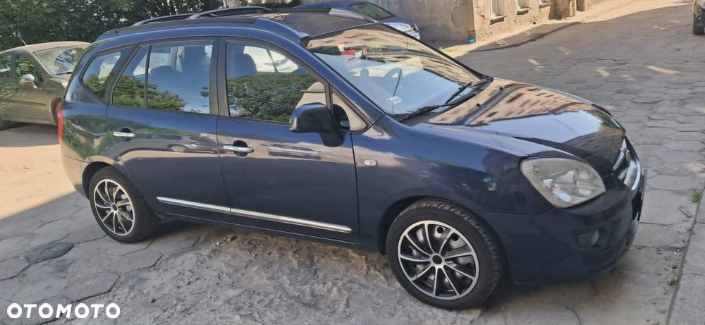 Kia Carens 2.0 CRDi Freedom 7os - 2
