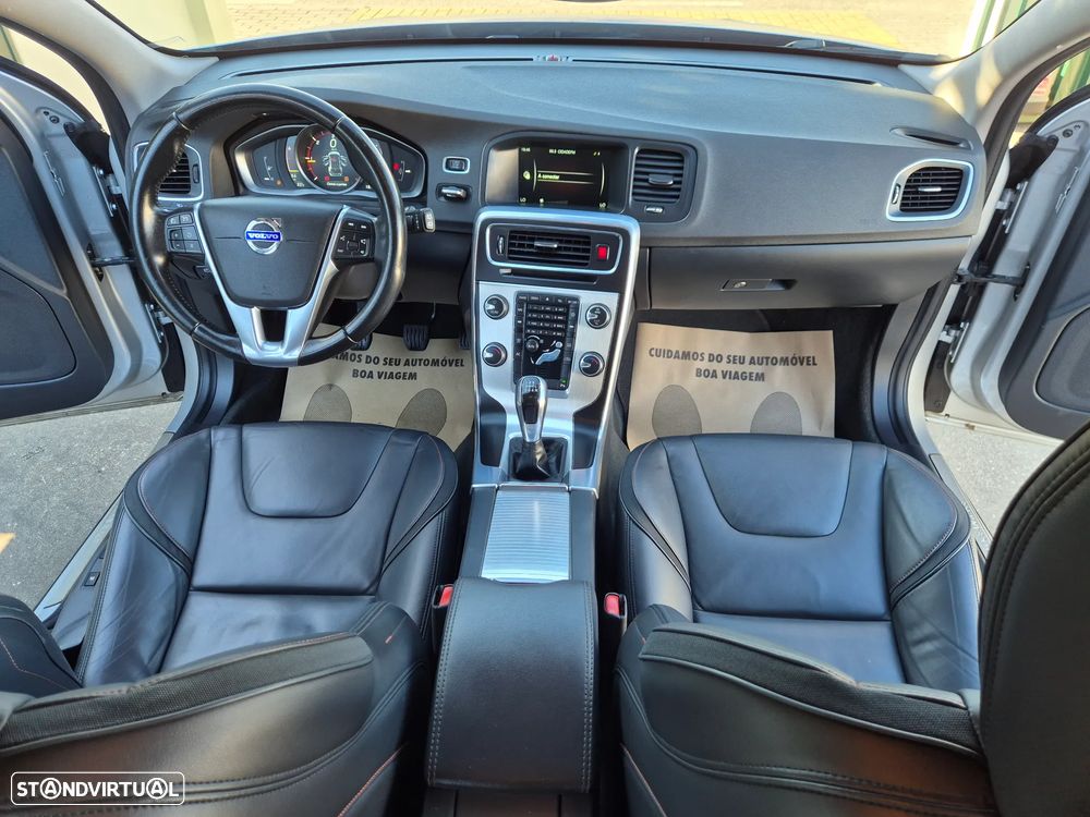 Volvo V60 2.0 D2 Volvo Ocean Race - 32