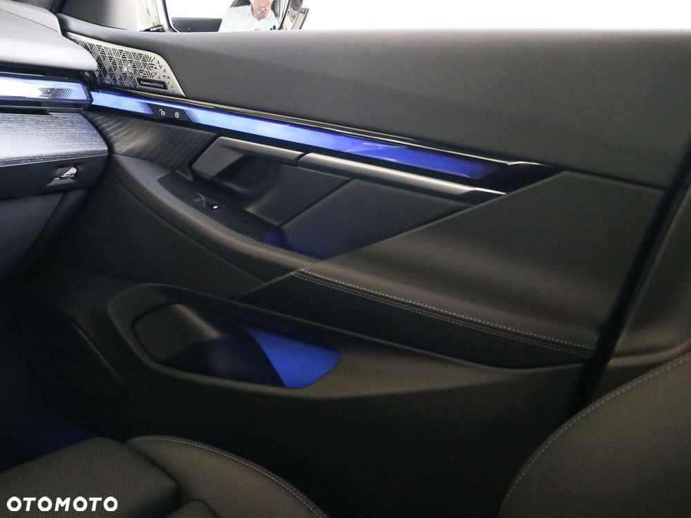 BMW Seria 5 550e xDrive PHEV M Sport - 21