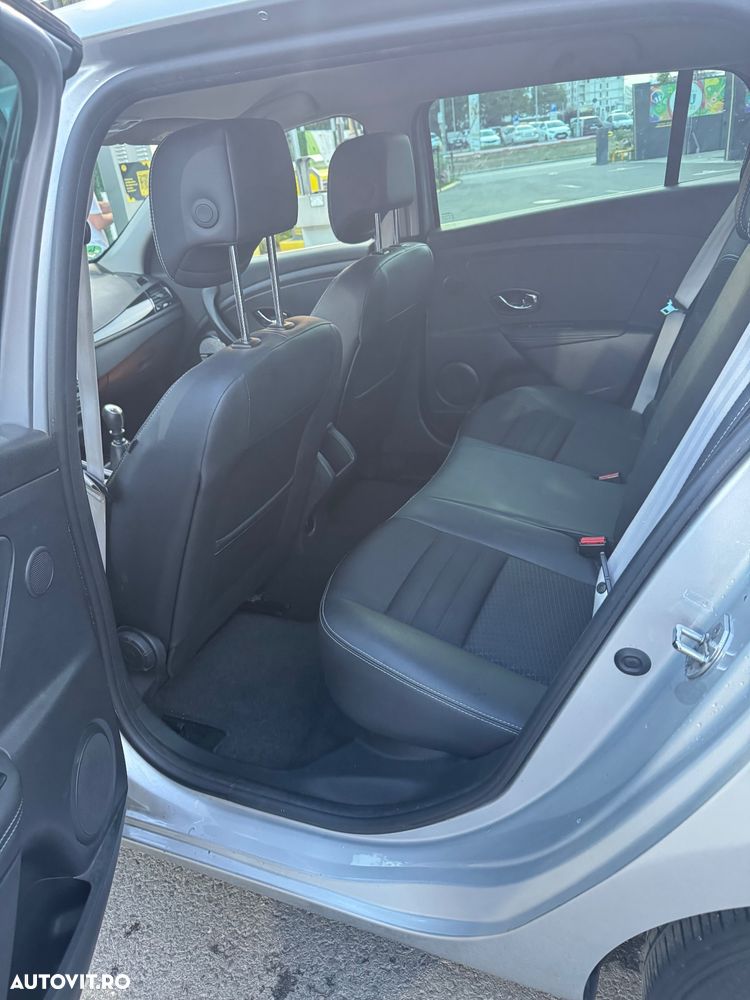 Renault Megane - 11