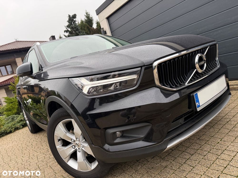 Volvo XC 40 T3 Geartronic Momentum Pro - 17
