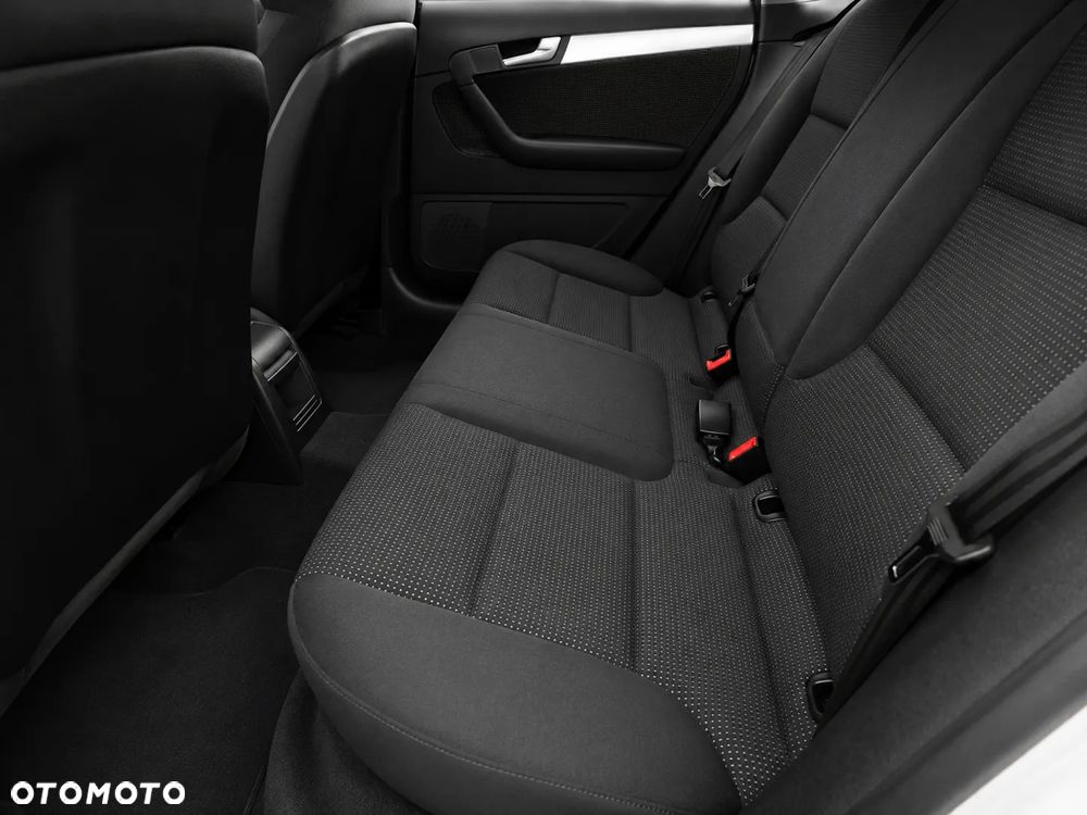 Audi A3 Sportback 1.4 TFSI Attraction - 23