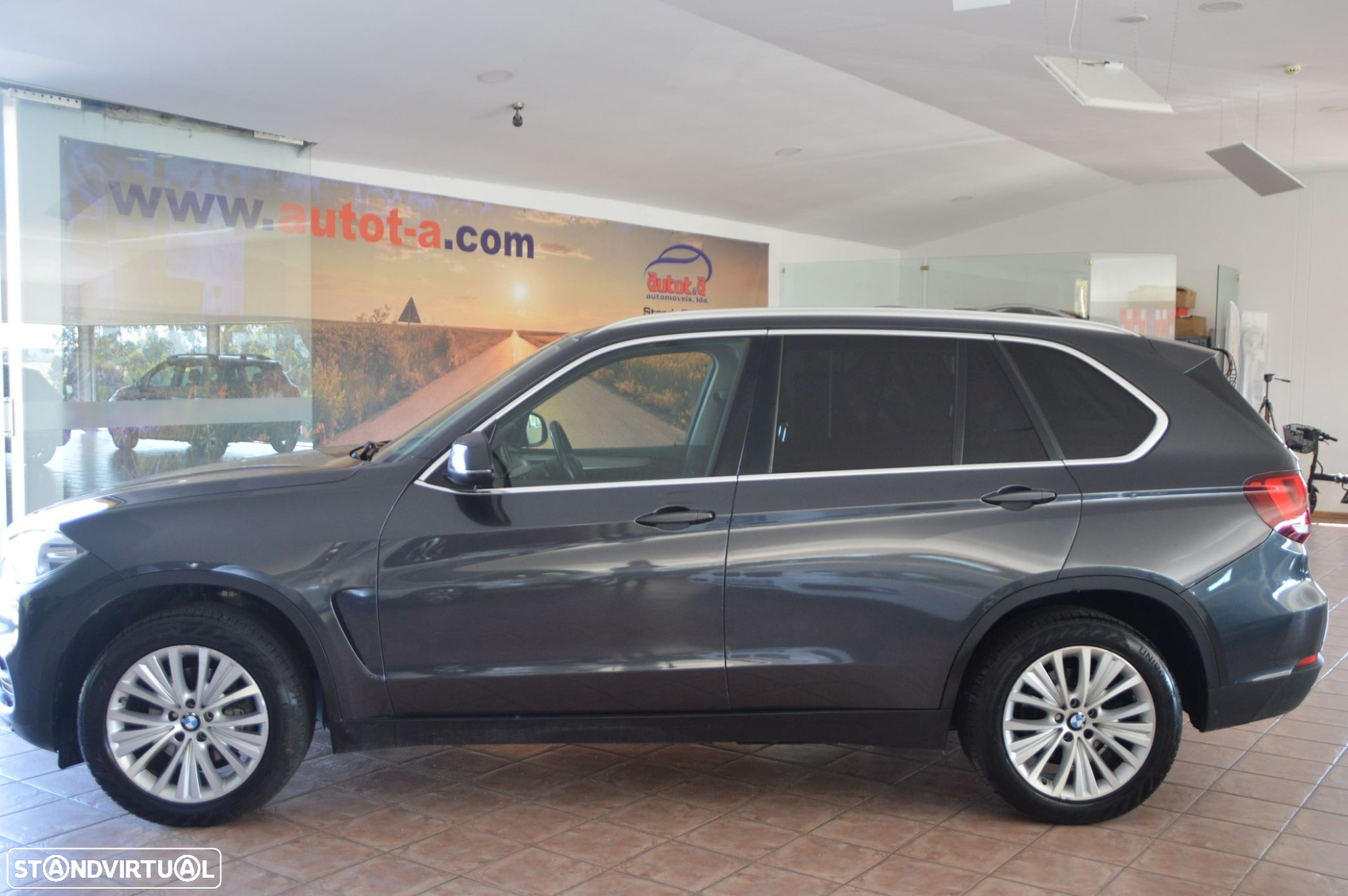 BMW X5 25 d sDrive Comfort 7L - 2