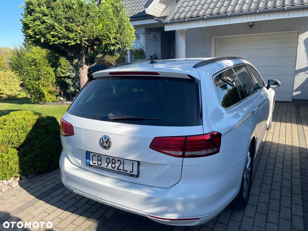 Volkswagen Passat 2.0 TDI BMT Comfortline DSG - 4