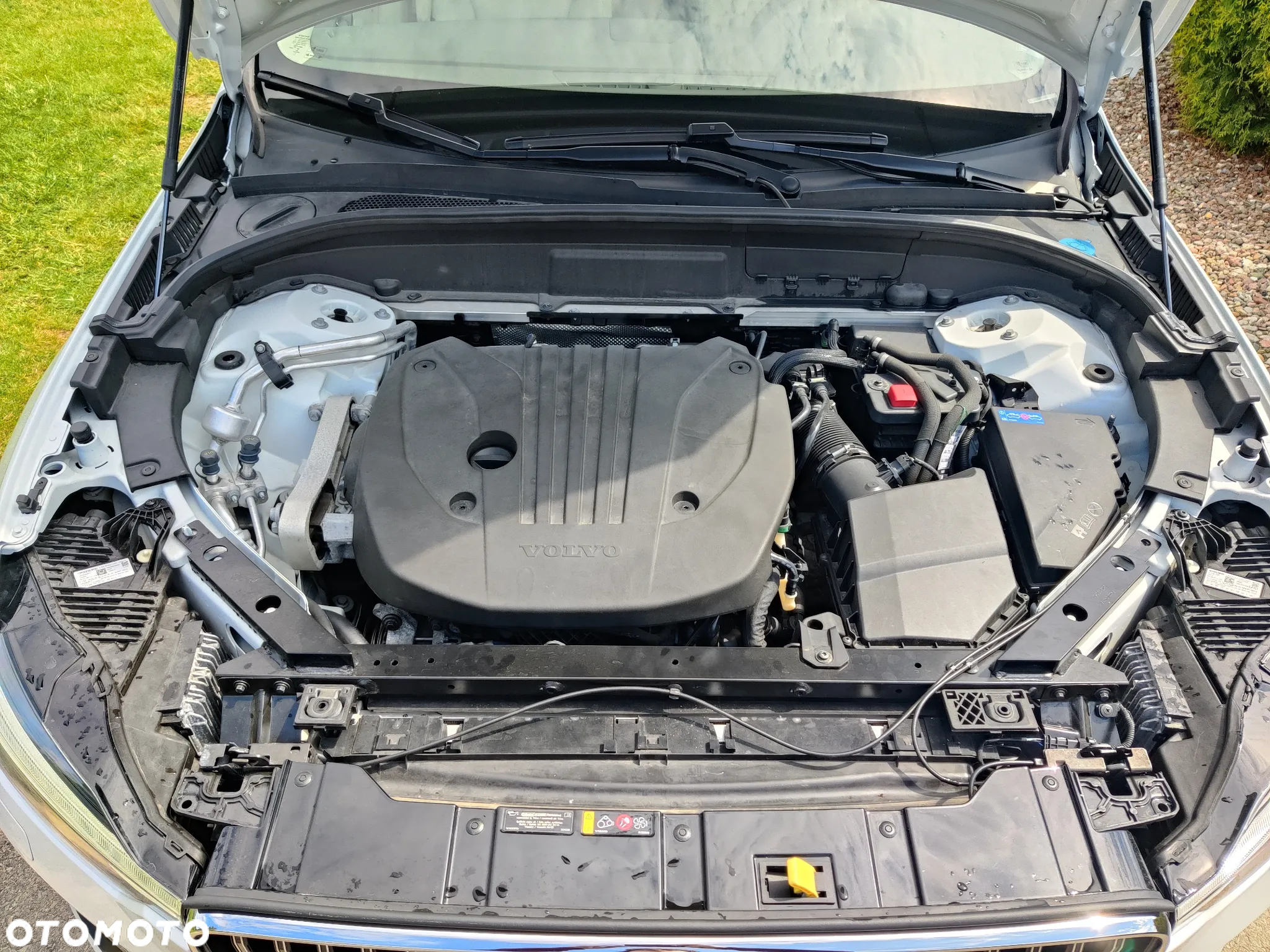 Volvo XC 60 B5 B AWD Momentum Pro - 34