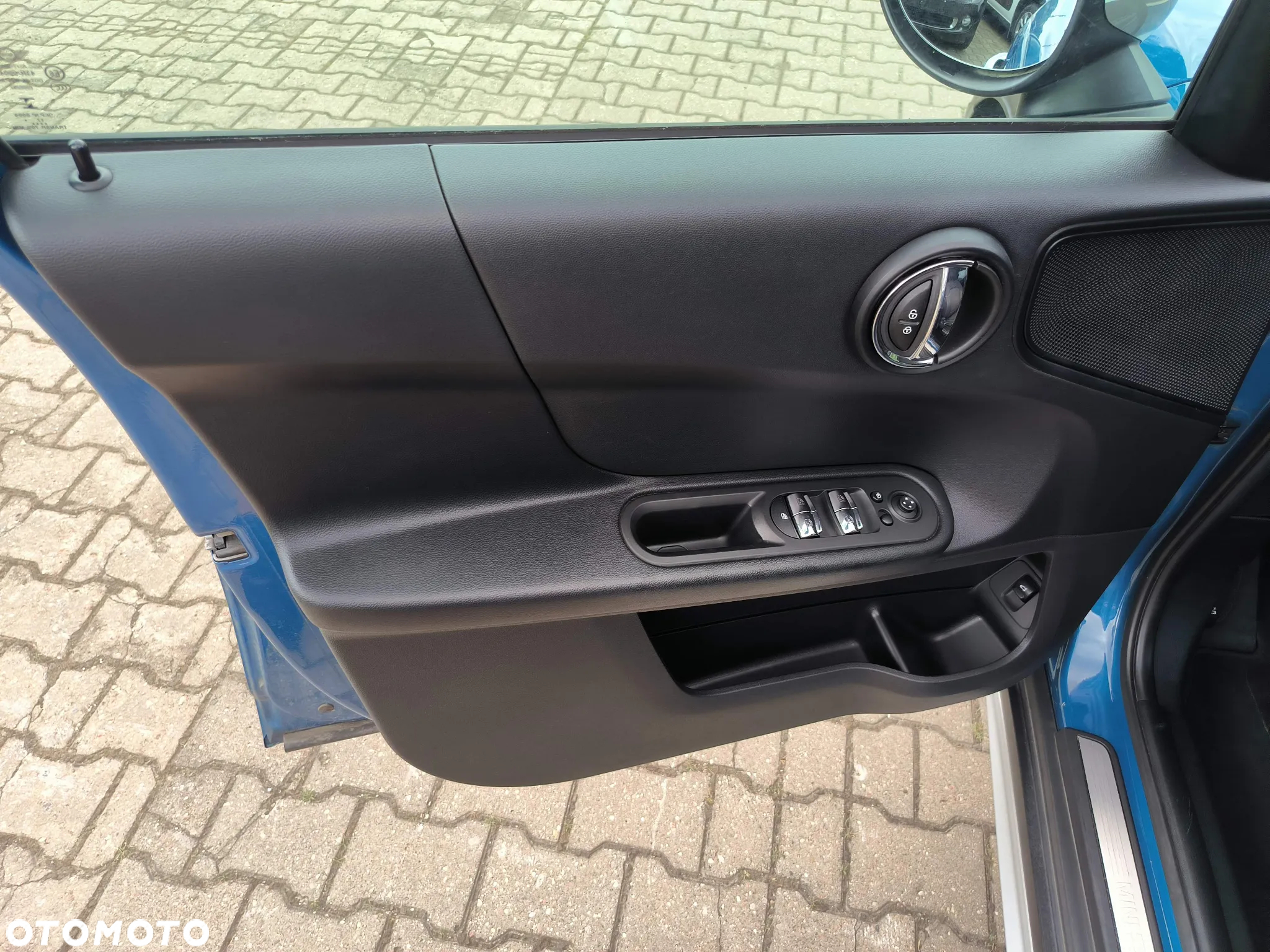 MINI Countryman One Blackyard - 30