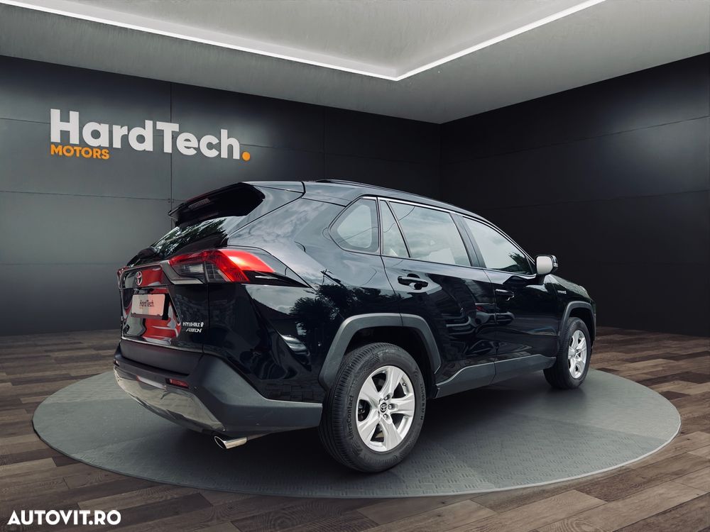 Toyota RAV4 - 4