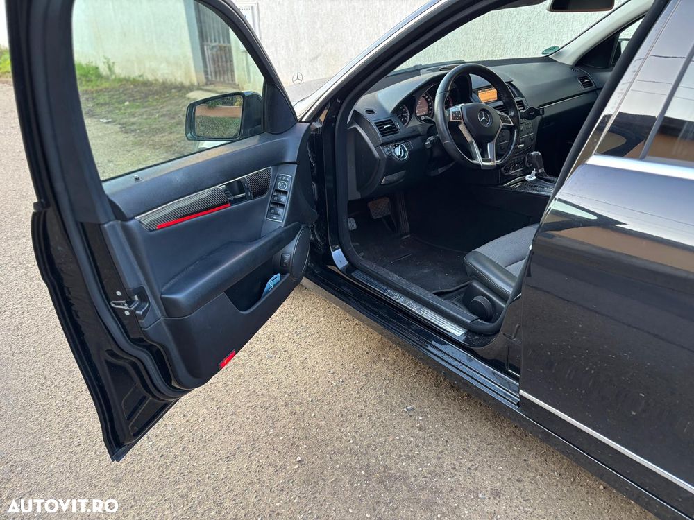 Mercedes-Benz C - 7