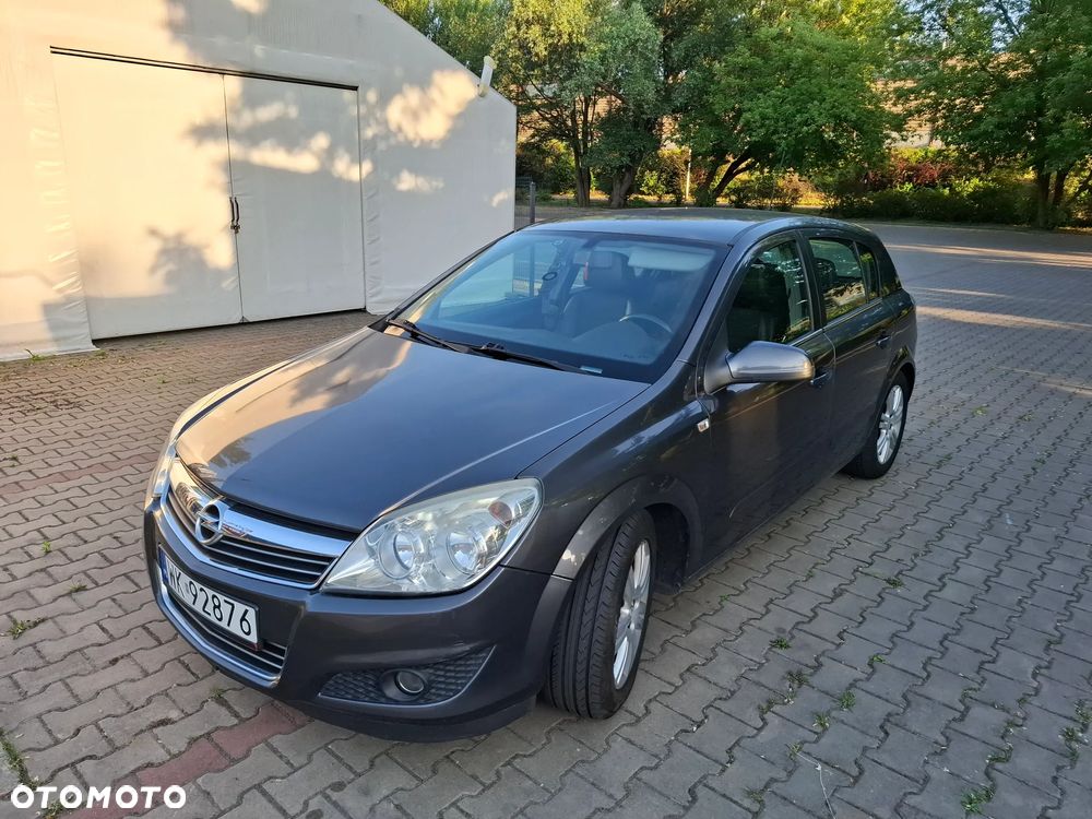 Opel Astra 1.6 Easytronic Cosmo - 4