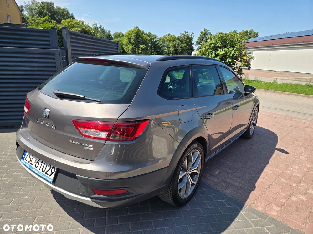Seat Leon 2.0 TDI Xcellence S&S DSG - 7