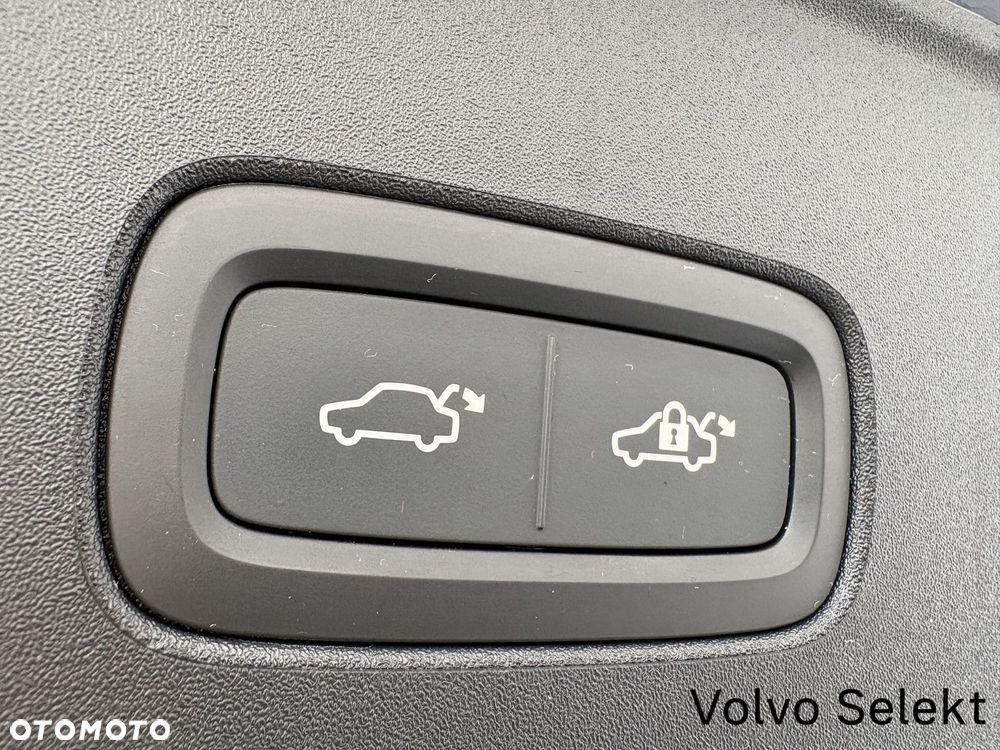 Volvo EX90 - 30
