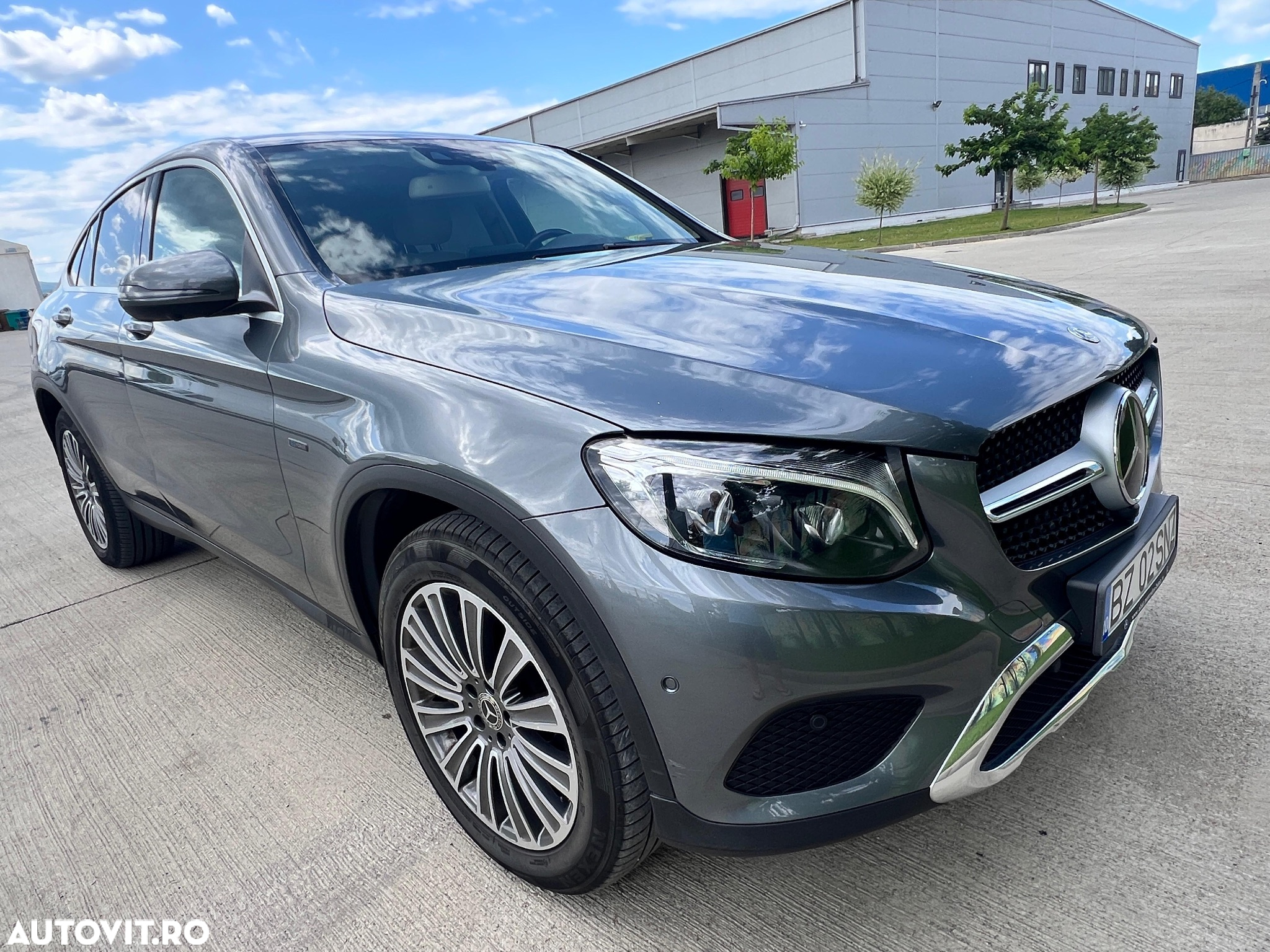 Mercedes-Benz GLC Coupe 350 e 4MATIC - 21