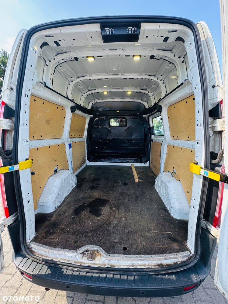 Ford Transit Custom - 5