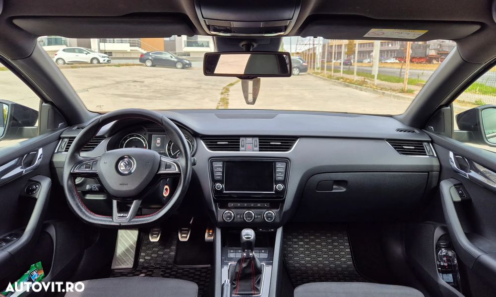 Skoda Octavia 2.0 TSI RS - 5