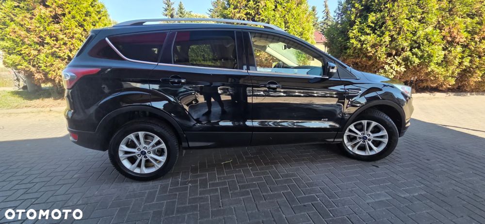 Ford Kuga 2.0 TDCi 4x4 Titanium - 17