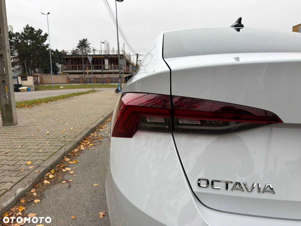 Skoda Octavia 1.5 TSI e-Tec Style DSG - 10