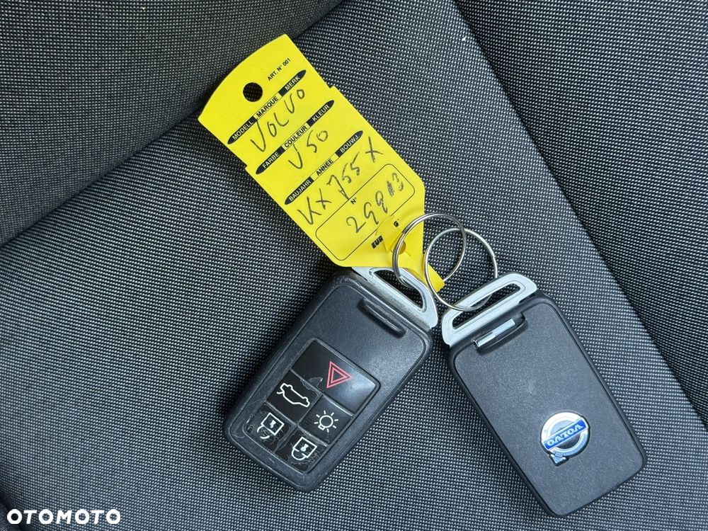 Volvo V40 D3 Drive-E Momentum - 34