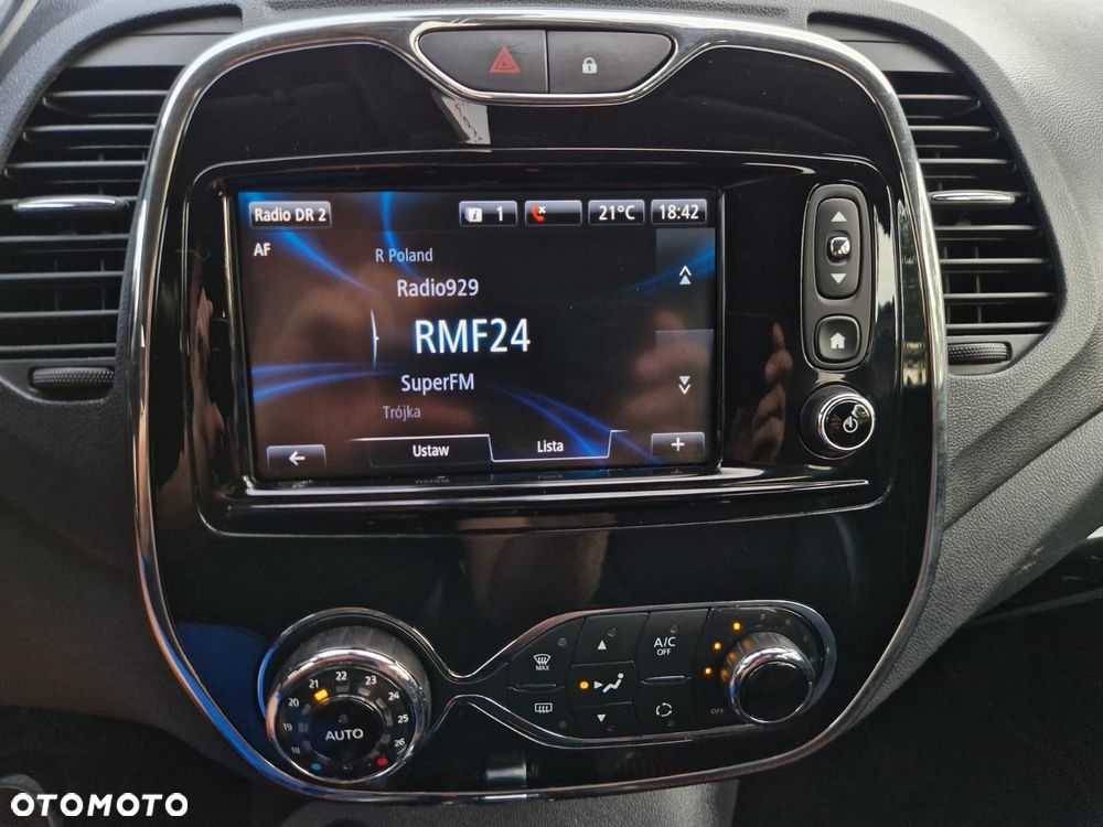 Renault Captur - 22