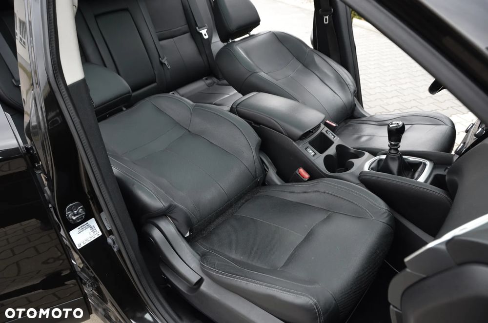 Nissan Qashqai 1.6 DCi Tekna+ - 28