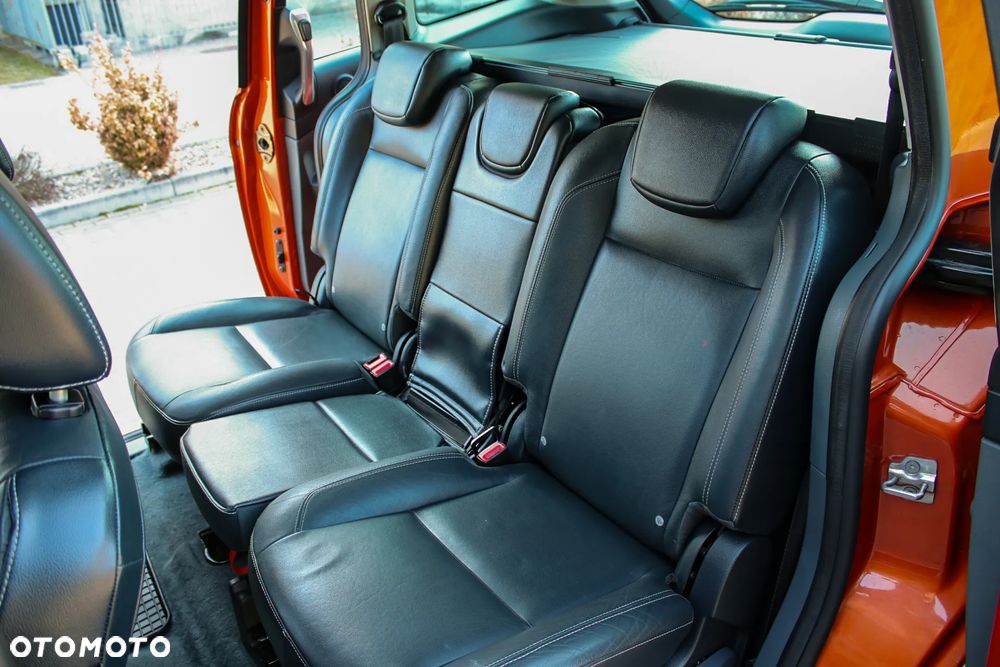 Ford Grand C-MAX 2.0 TDCi Champions Edition - 27