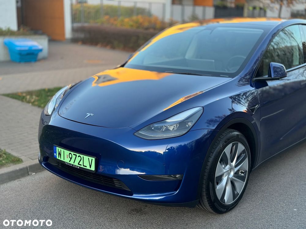 Tesla Y Model Long Range Dual Motor AWD - 12