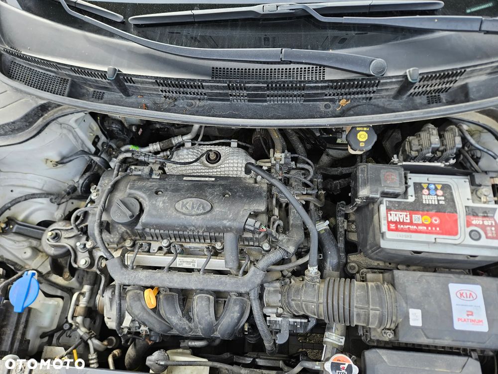 Kia Stonic 1.4 M - 11