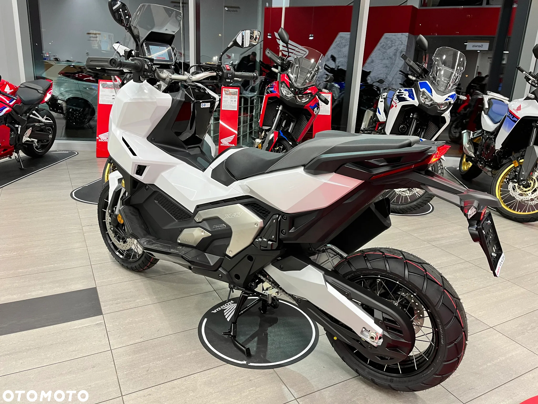 Honda X-ADV - 4