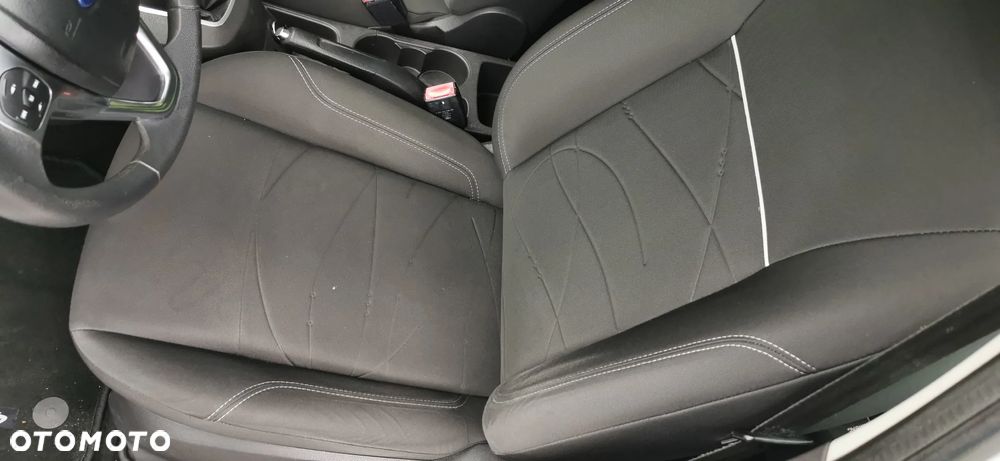 Ford Fiesta 1.25 Trend - 10