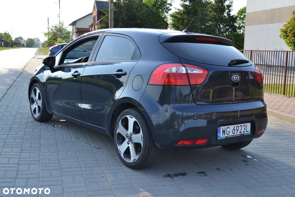 Kia Rio 1.2 Business Line - 7