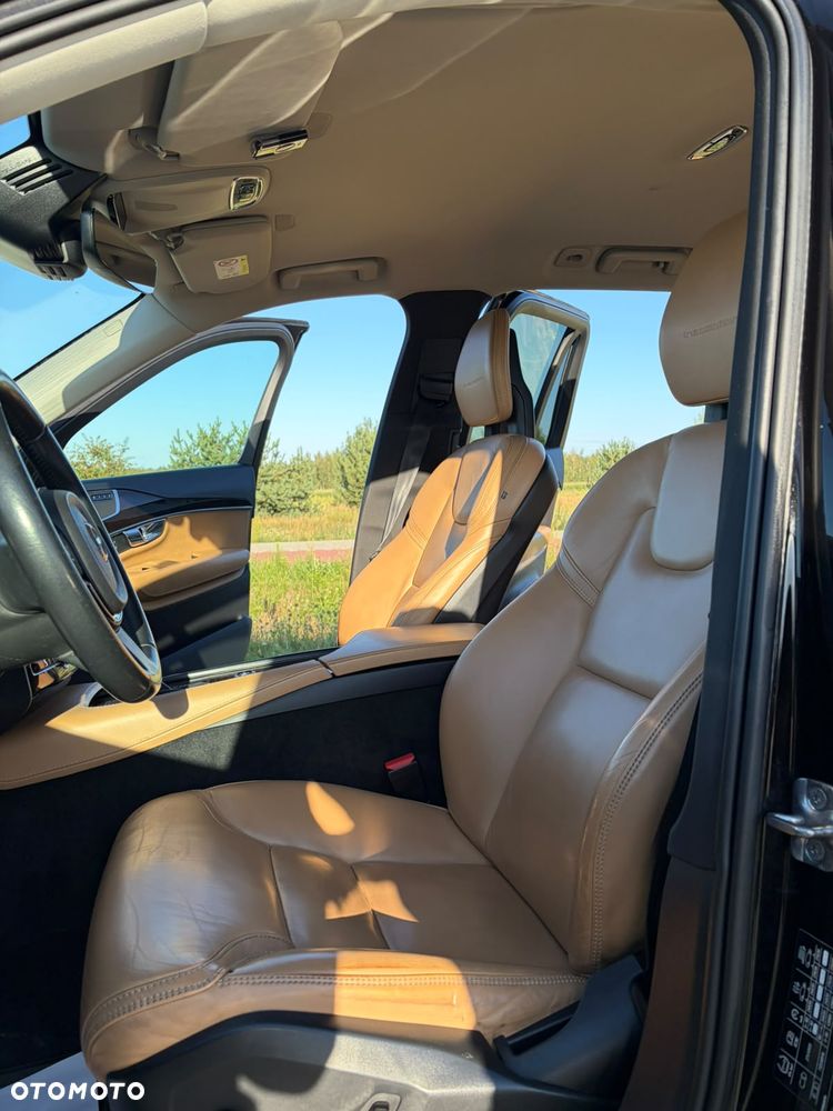 Volvo XC 90 D5 AWD Inscription 7os - 22