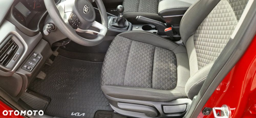 Kia Rio 1.2 M - 13