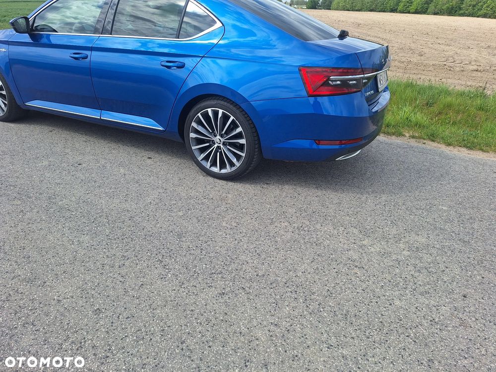 Skoda Superb 2.0 TDI SCR 4x4 L&K DSG - 3